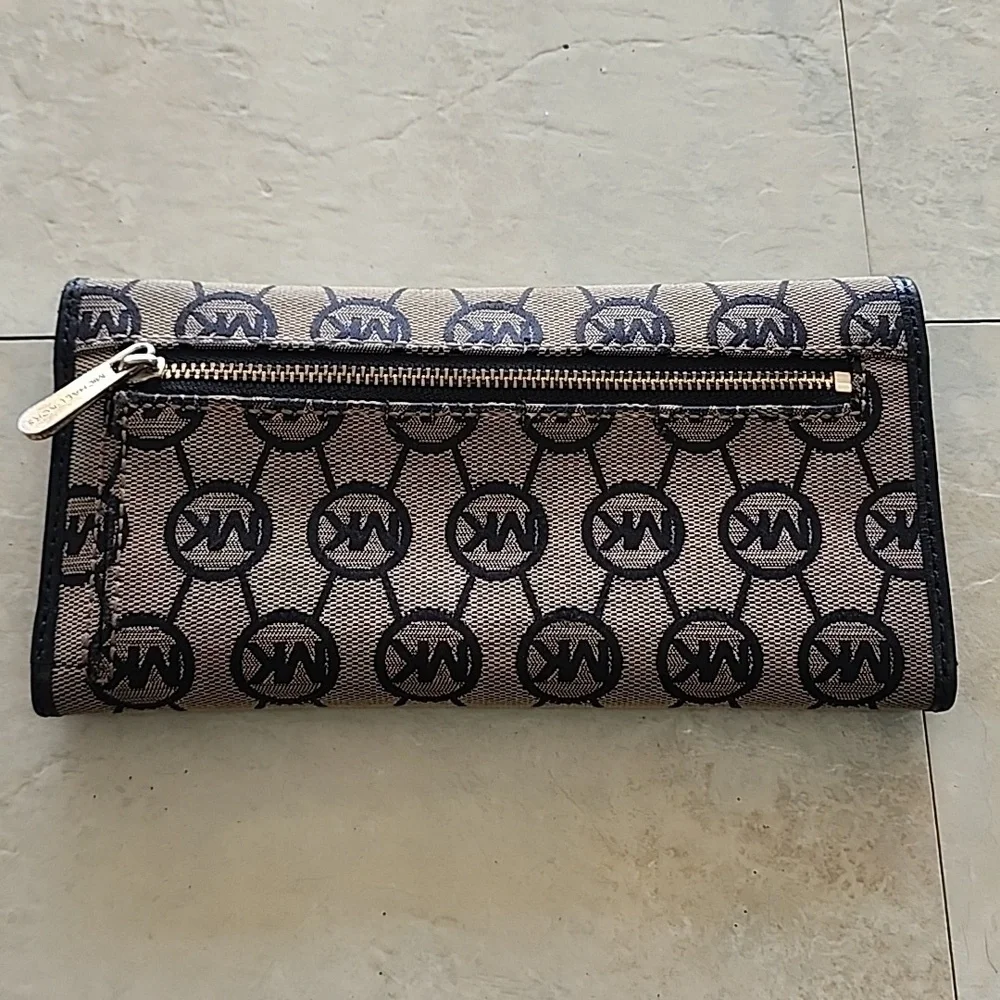 MK trifold wallet